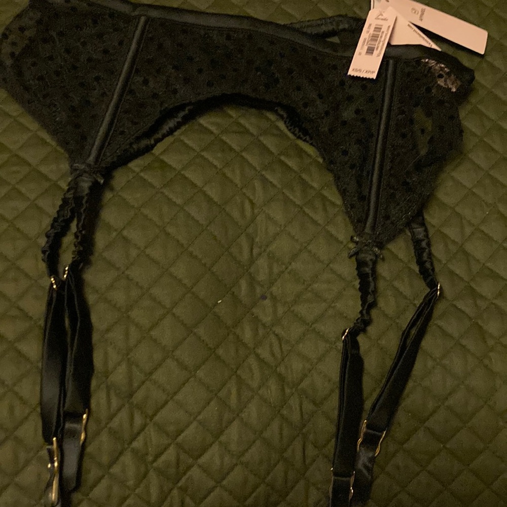 Victoria secret garter new small bra with polka dots. Gold hardware